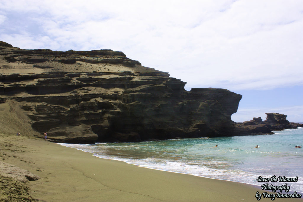 Mahana Bay (Green Sand Beach)