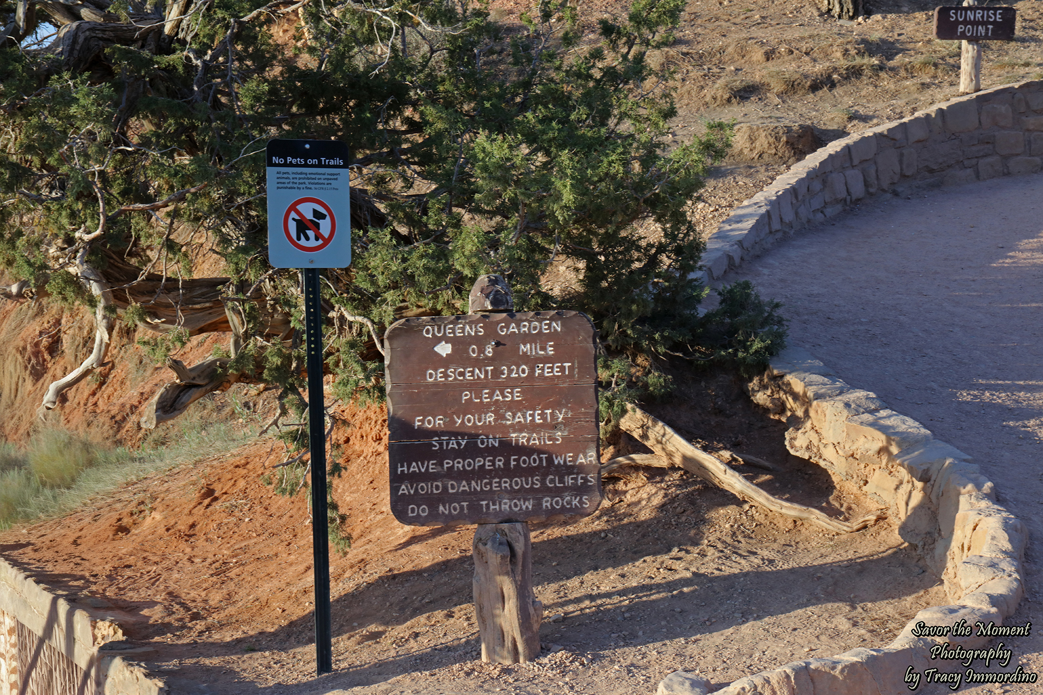 Queen's Garden Trailhead